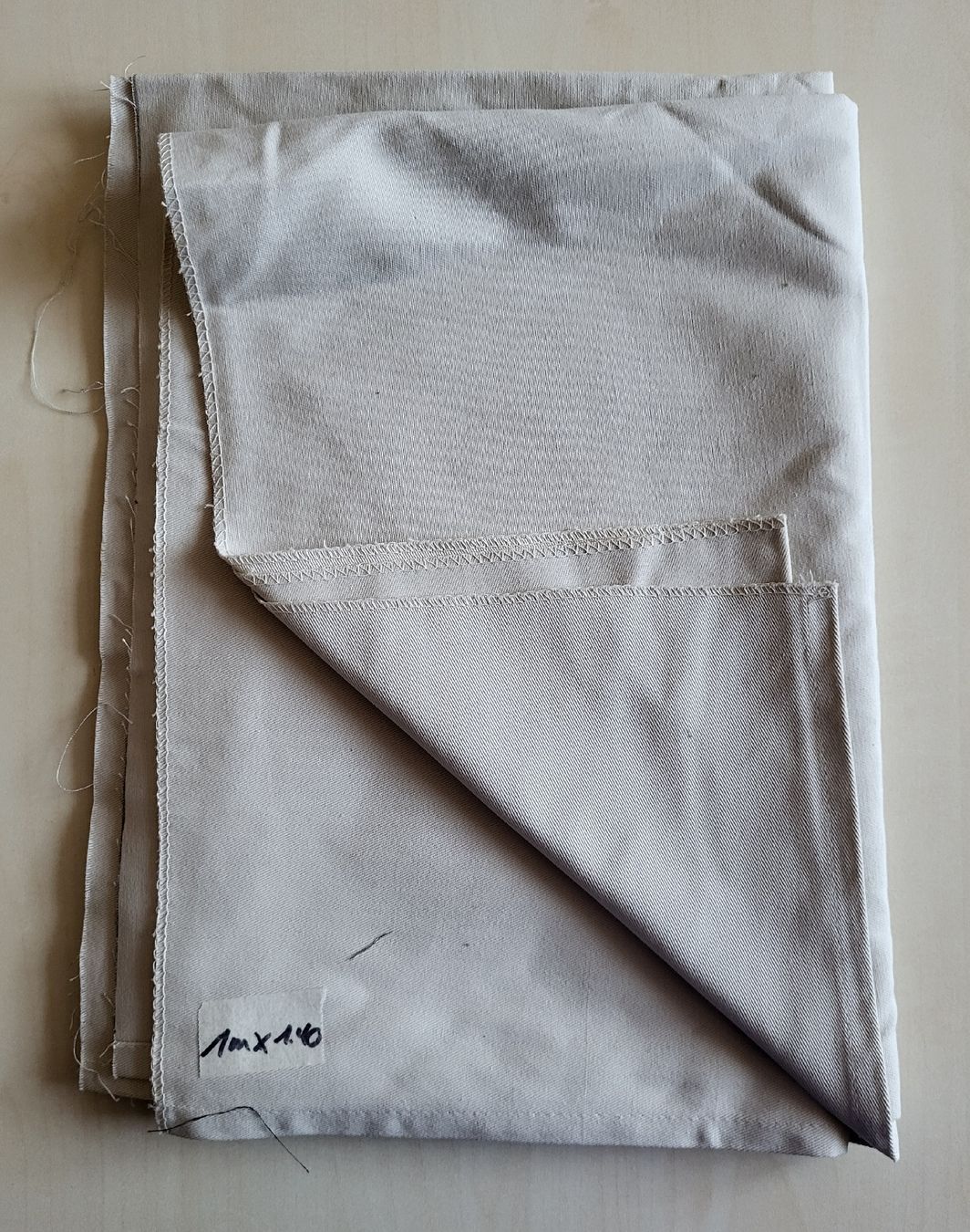 Tessuti: Stoffresten, 1m x 1.40m, Beige – Nuovo (secondo la descrizione) da Winterthur venduto da Baer49