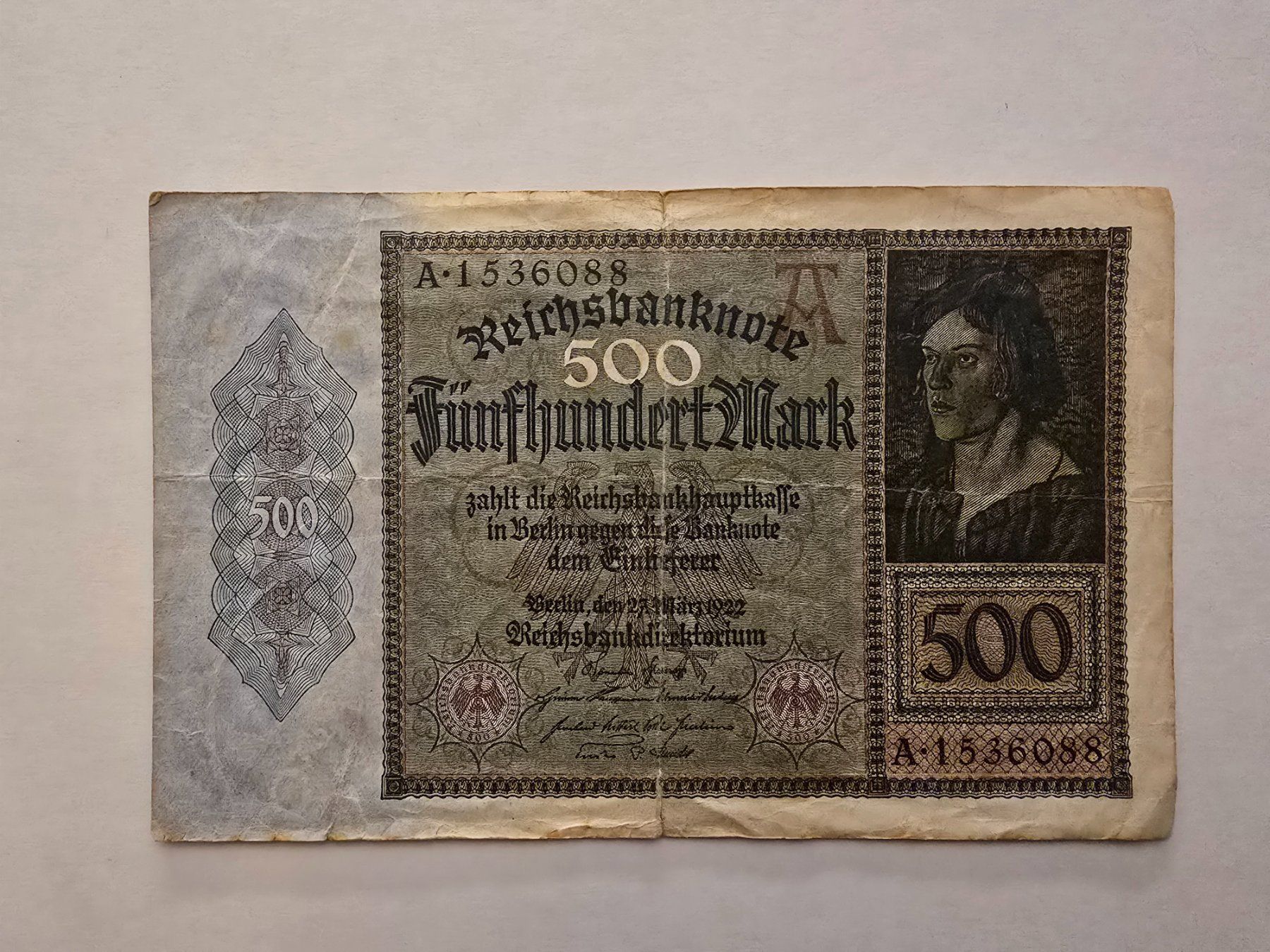 Banconote: 500 Marks 1922 Reichsbanknote – Usato da Neuenhof venduto da brasvarela