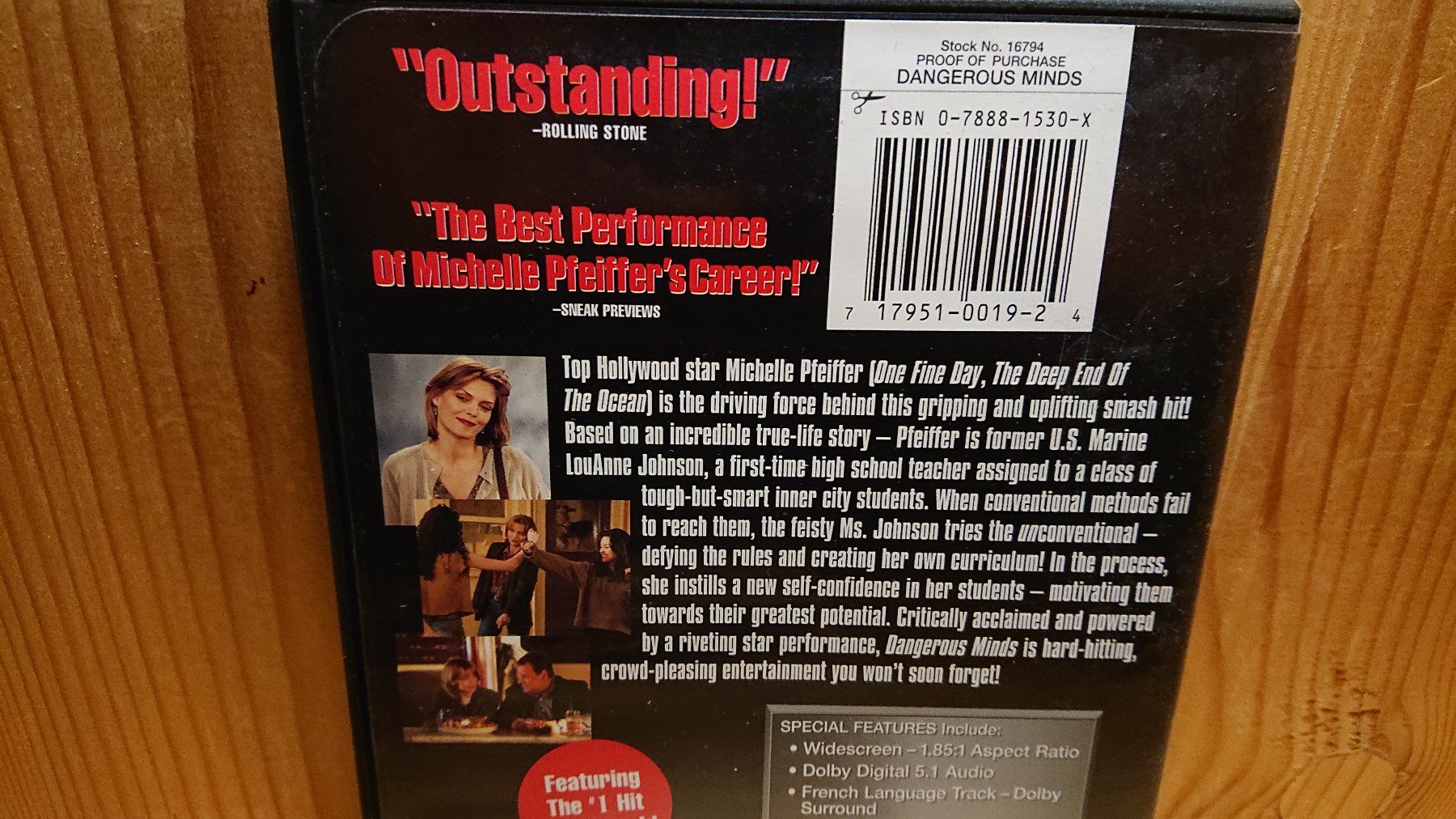 Tutti i DVDs: DANGEROUS MINDS DVD Englische Version mit Michelle Pfeiffer – Usato da Wilderswil venduto da Exebub 2