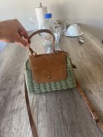 Tasche geflochten Leder braun verstellbarer Gurt gebraucht