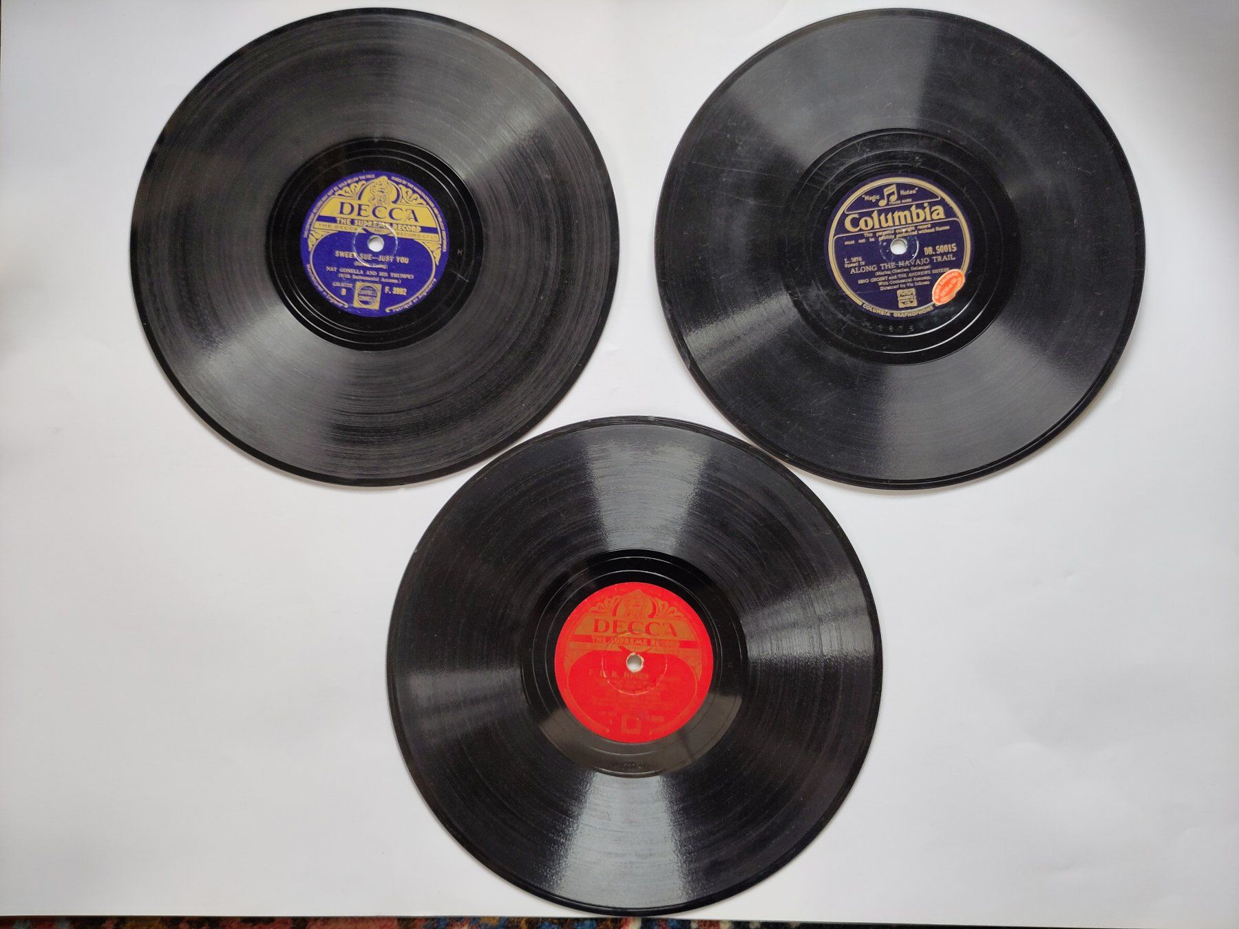 Dischi in vinile: 12 x Swing-Schellacks, Teddy Stauffer, Count Basie in Album – Usato da Schaffhausen venduto da RolfMeister 6