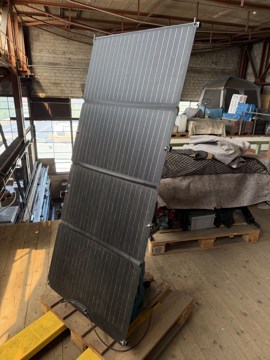 Ecoflow Dispositivi a energia solare: EcoFlow River Max Powerstation mit Solarpanel  – Usato da Kloten venduto da Thobu1 4