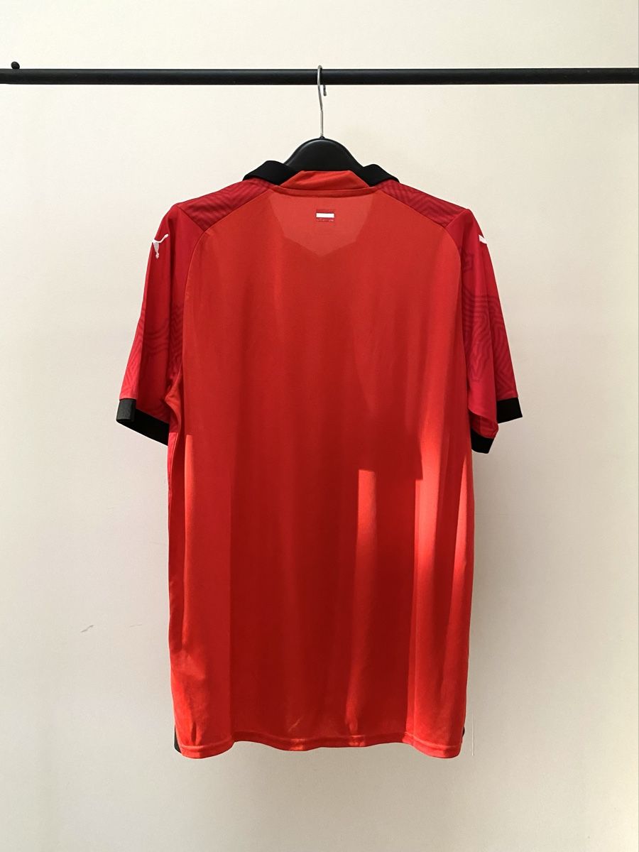 Puma Canottiere & Pantaloni: AUSTRIA FOOTBALL JERSEY  – Nuovo (secondo la descrizione) da Glattbrugg venduto da Orange.zh 2