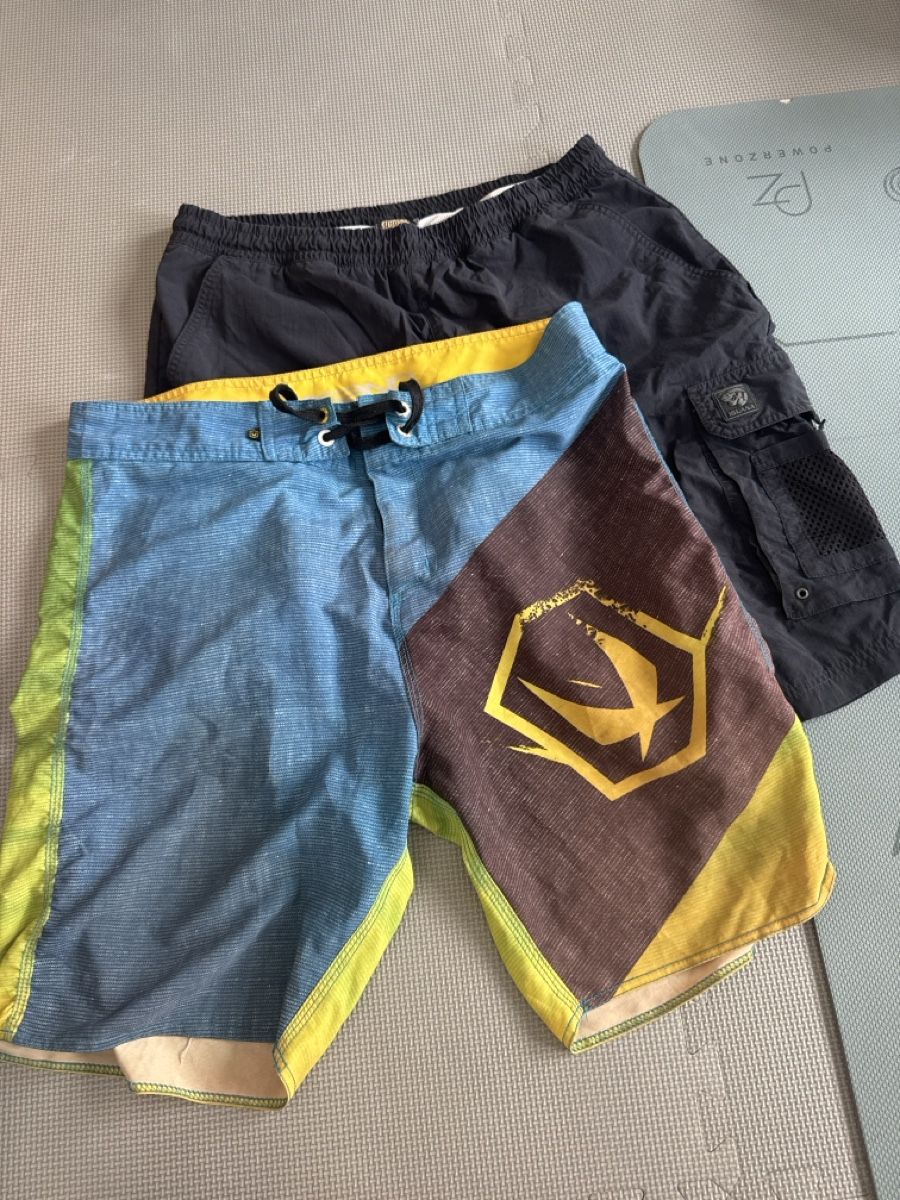 Lots de vêtements: Hosenpaket L u d 36 – D'occasion à Zürich par 44sensation44