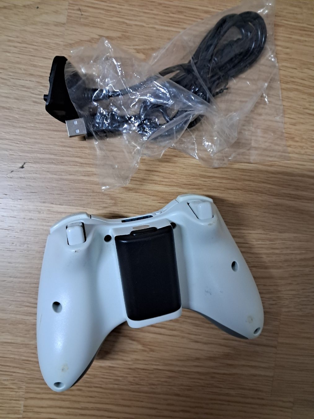 Microsoft Console: Xbox 360 Kontroller – Usato da urdorf venduto da Boo24 2
