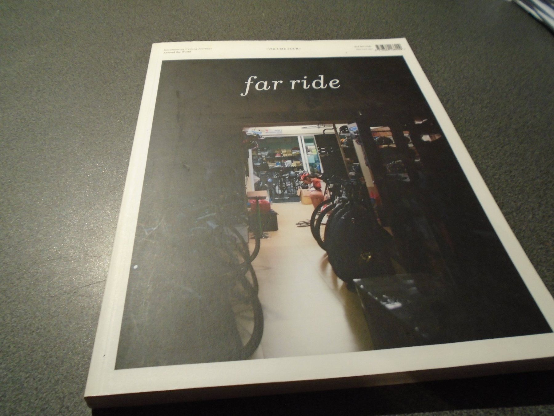 Zeitschriften & Magazine: Far ride, englisch – Gebraucht aus Zürich von abraxas1291