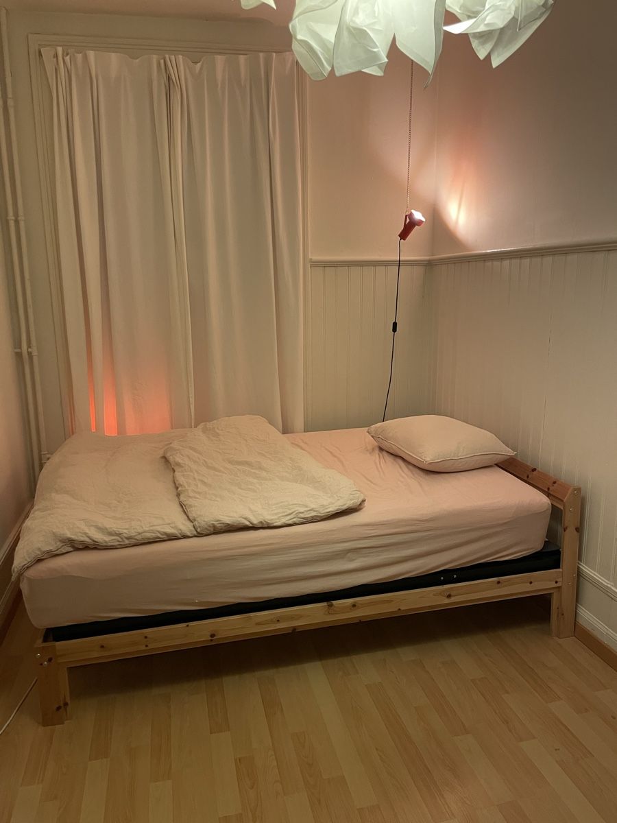 Letti: Bettgestell holz 140x200 – Usato da Zürich venduto da NdgJnc 1