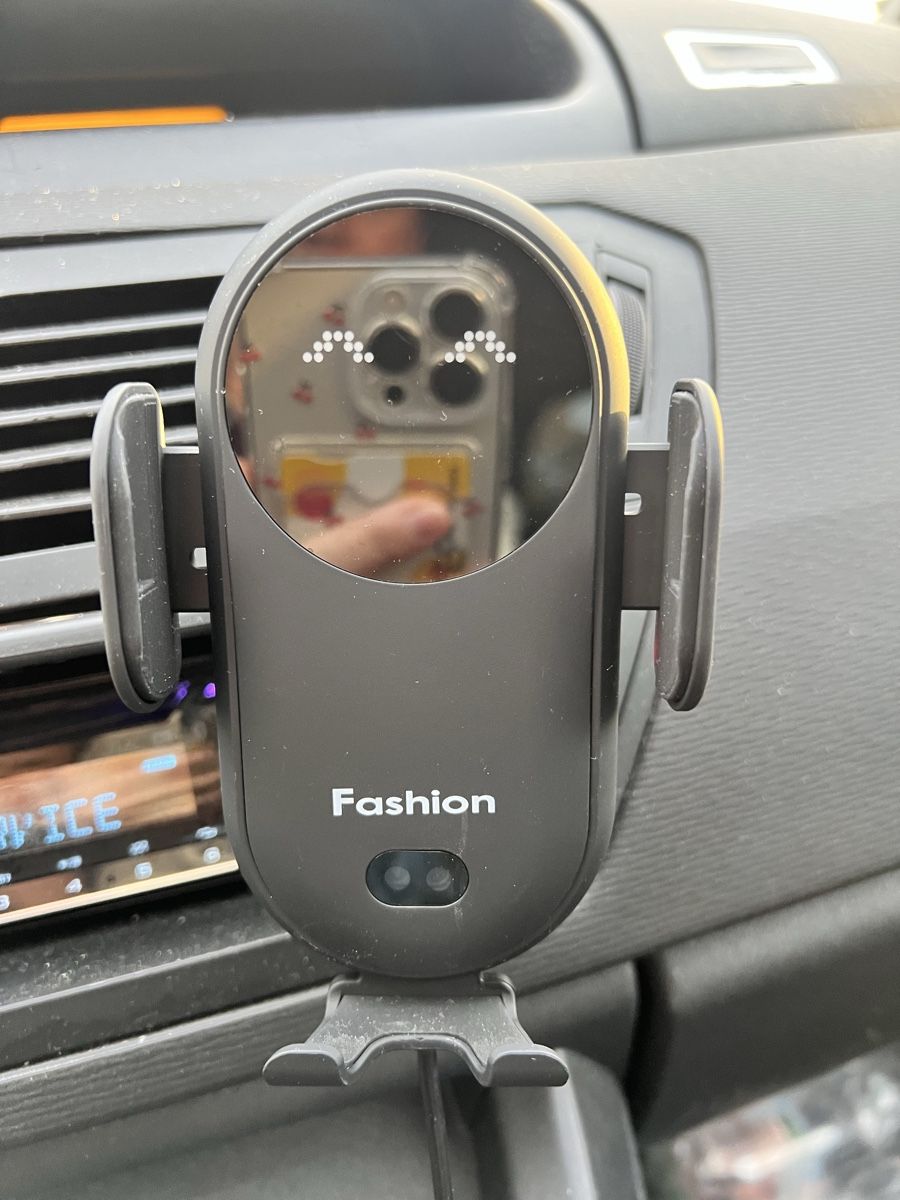 Staffe: handy halterung auto – Usato da Zürich venduto da anna-anna123