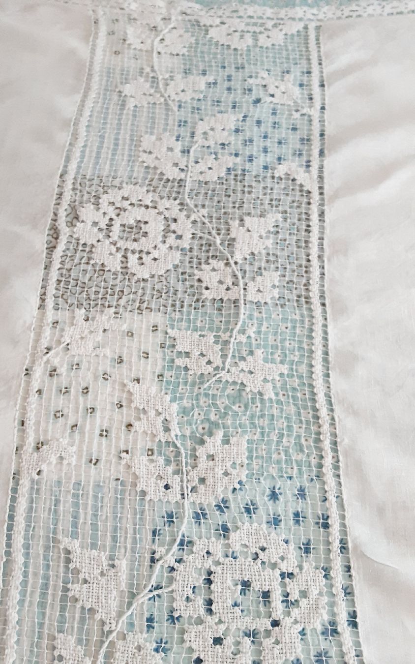 Autre linge de table: leinen gardine oder tischtuch  – D'occasion à Ambrì par Maerz87 1