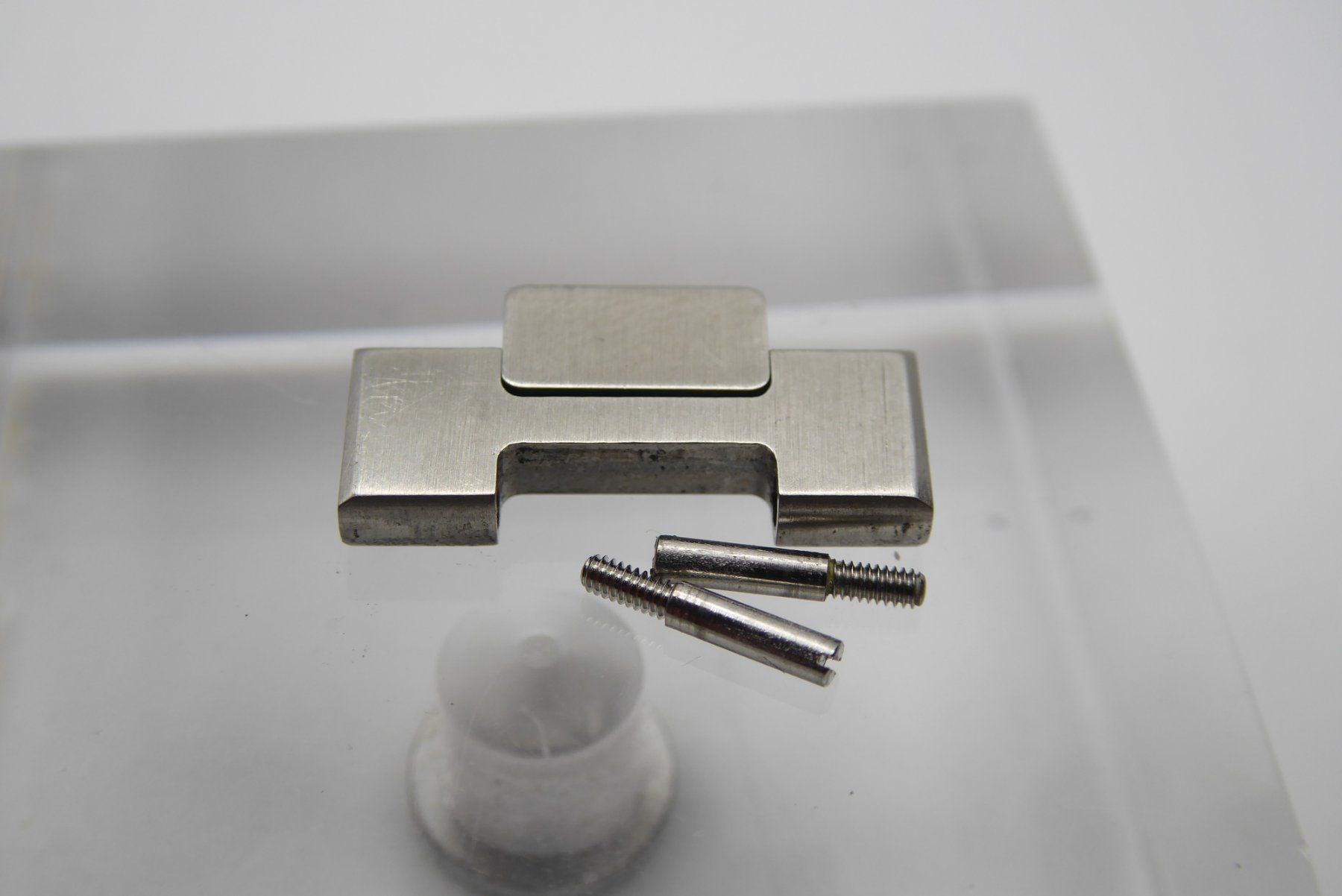 Patek Philippe Orologi: Patek Philippe Nautilus link screw 17mm – Usato da Geneve venduto da adr_xk6n 6