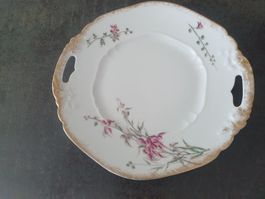 Feine Servierplatte mit Blumenmuster, Goldrand, Vintage!