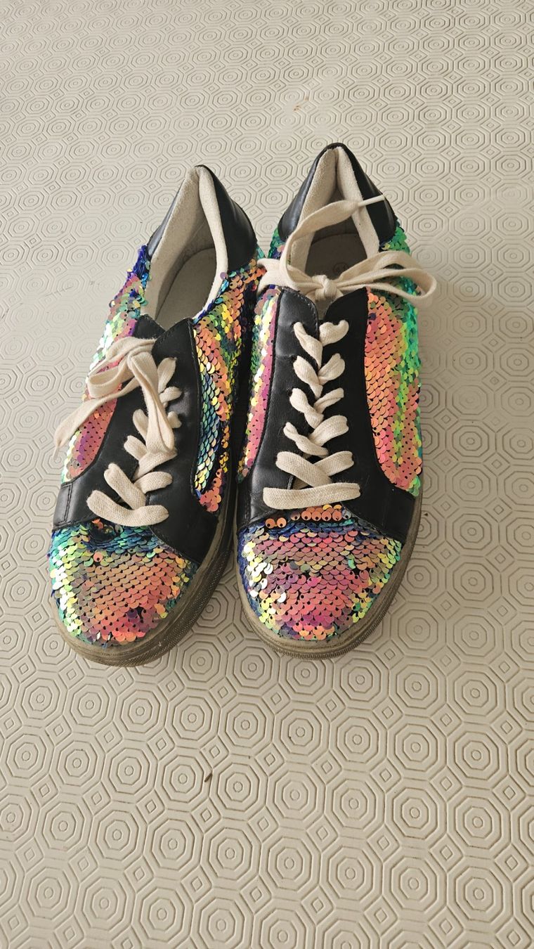 Scarpe da uomo: Scarpa con paillettes n.41 Loraferres – Usato da Melano venduto da H-Sara