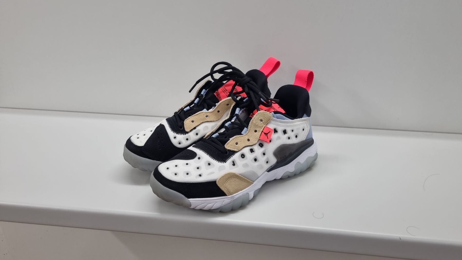 Jordan Scarpe da uomo: Jordan delta 2 gr: 40.5 – Usato da Gams venduto da P1mpcasso 2