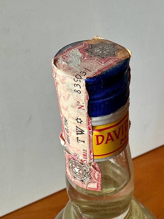 Bevande alcoliche: Cordial Campari 75 cl – Usato da Zürich venduto da tkhs 2