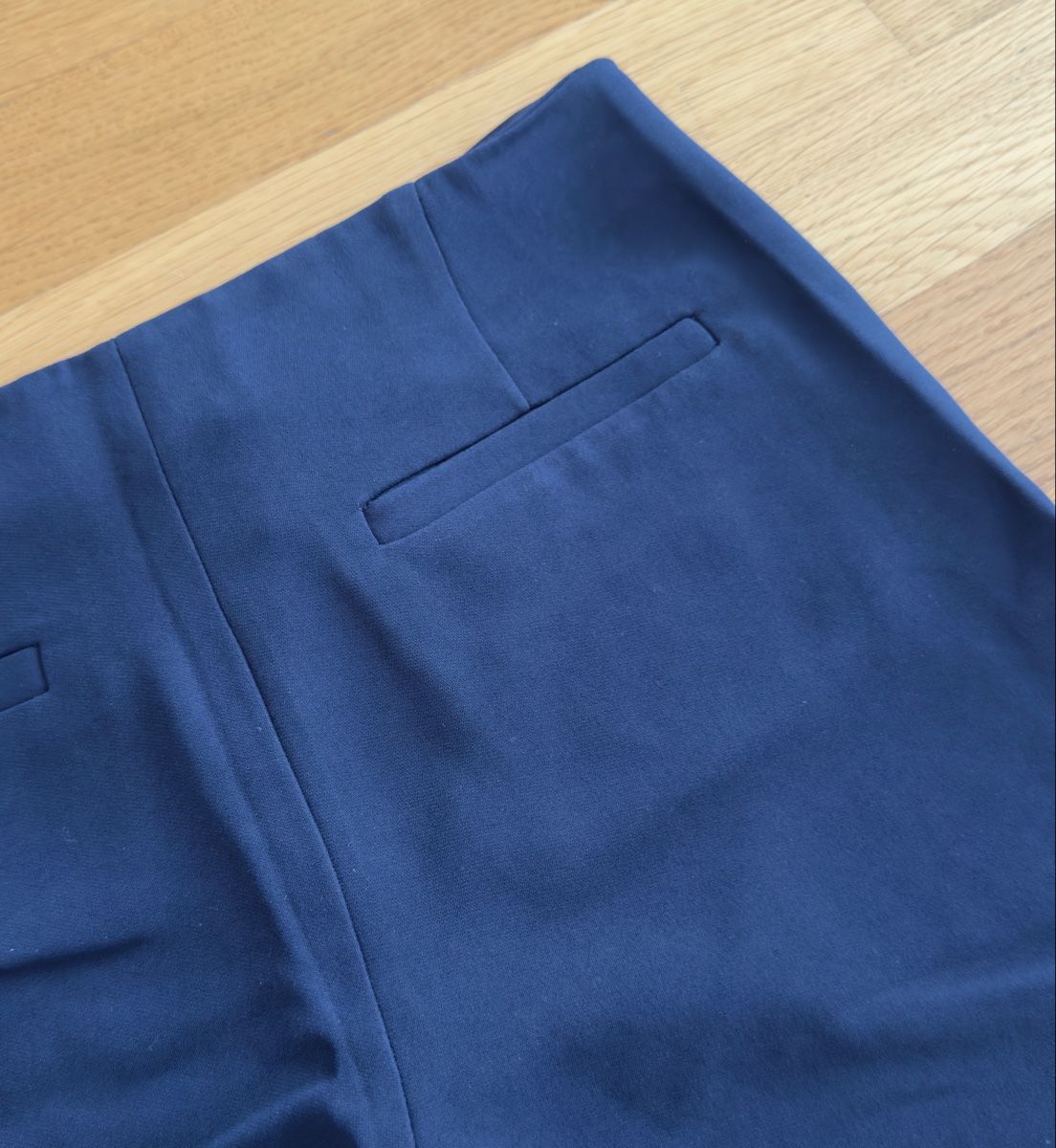 Reformation Pantaloni: Damen Hose Reformation marineblau – Nuovo e nell'imballaggio originale da Bassersdorf venduto da Bassi55 3