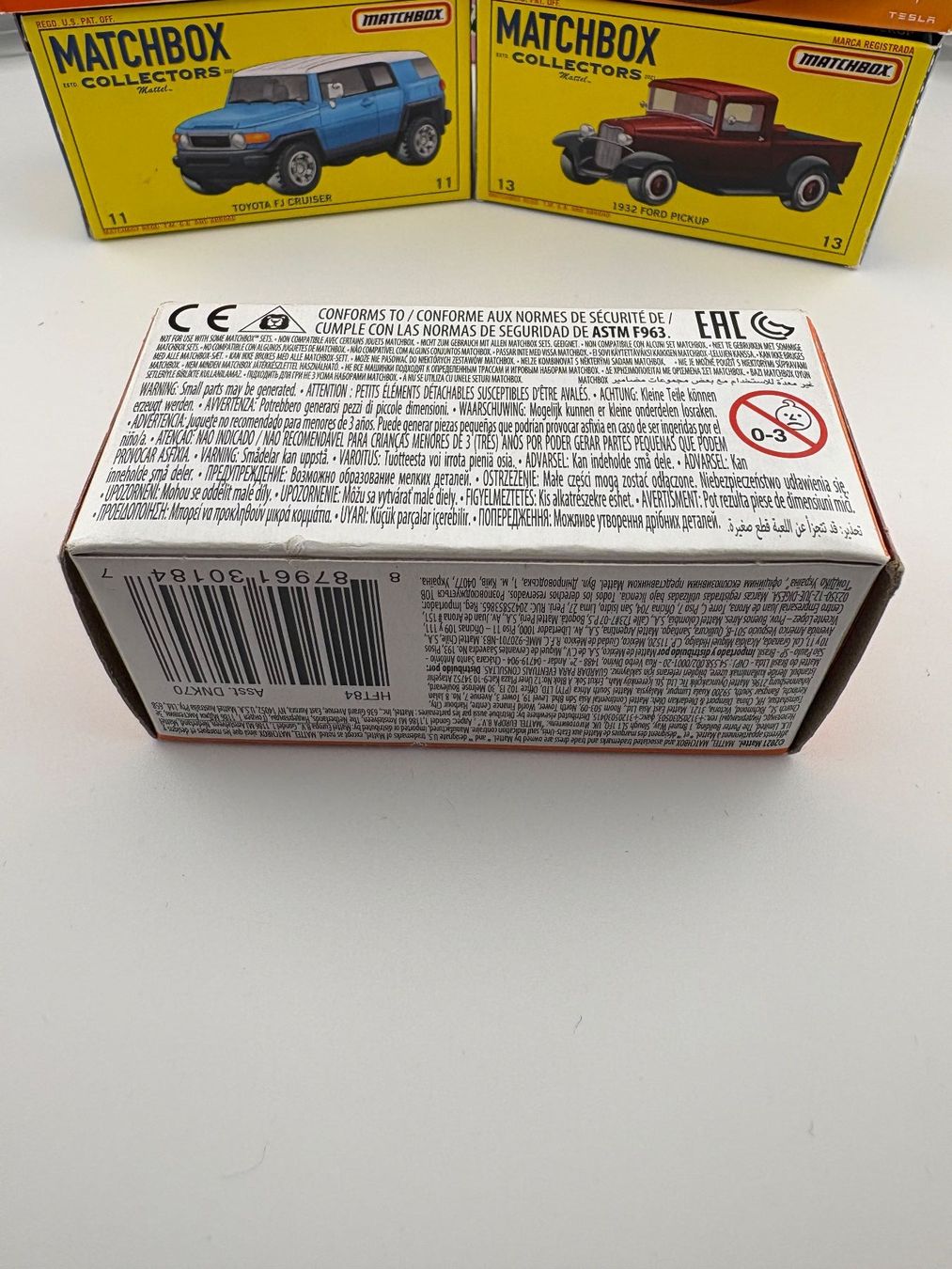 Matchbox Voitures modèles: Matchbox Tesla Model X - 2022 - 53/100 – Neuf avec emballage d'origine à Flawil par HeisseReifen 2