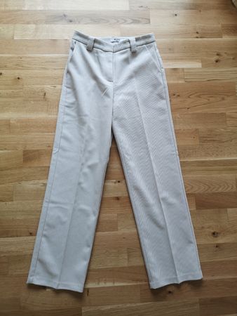 Off white pants straight leg 36 NA-KD