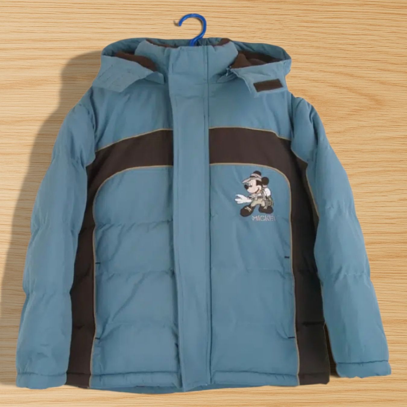 Disney Giacche: Doudoune Disney Mickey Mouse (Taille 8 ans / 128 cm) – Usato da Le Locle venduto da sAm_2112 1