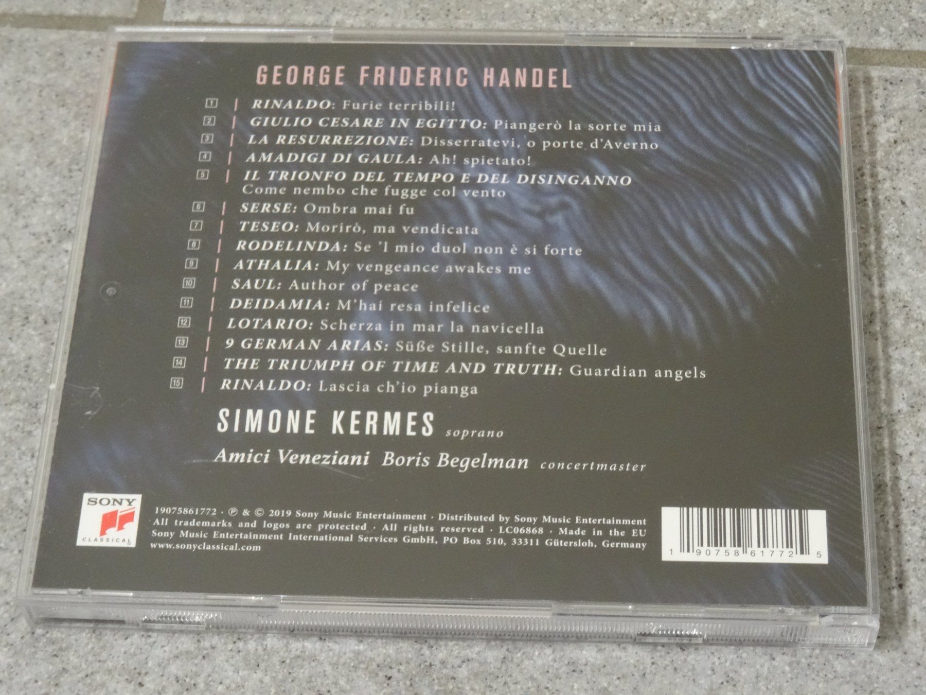 CD: Simone Kermes - Mio Caro Händel - Amici Veneziani - CD – Usato da Olten venduto da Disc-Ausverkauf 1