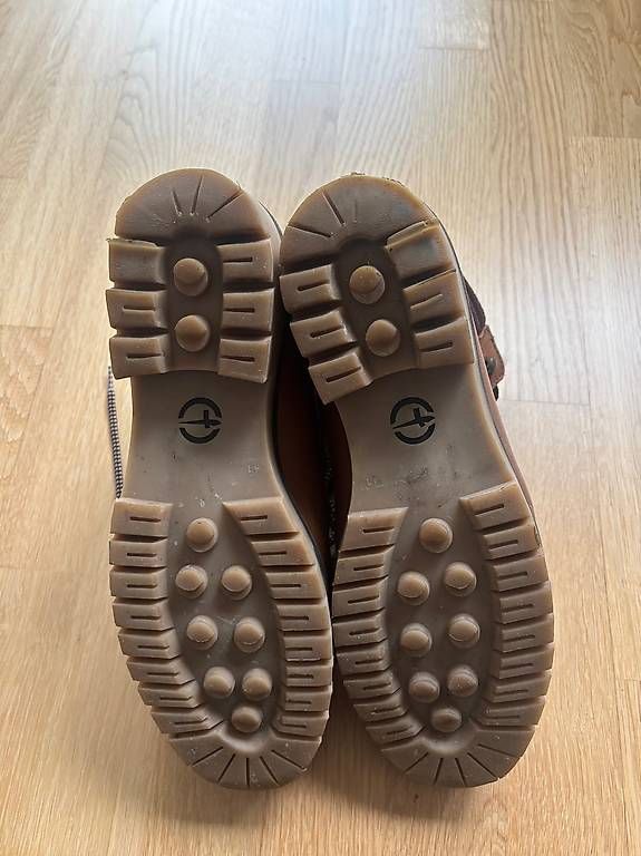 Damenschuhe: Braune Tamaris Winterschuhe  Grösse 41 – Gebraucht aus Zürich von scrbe 1