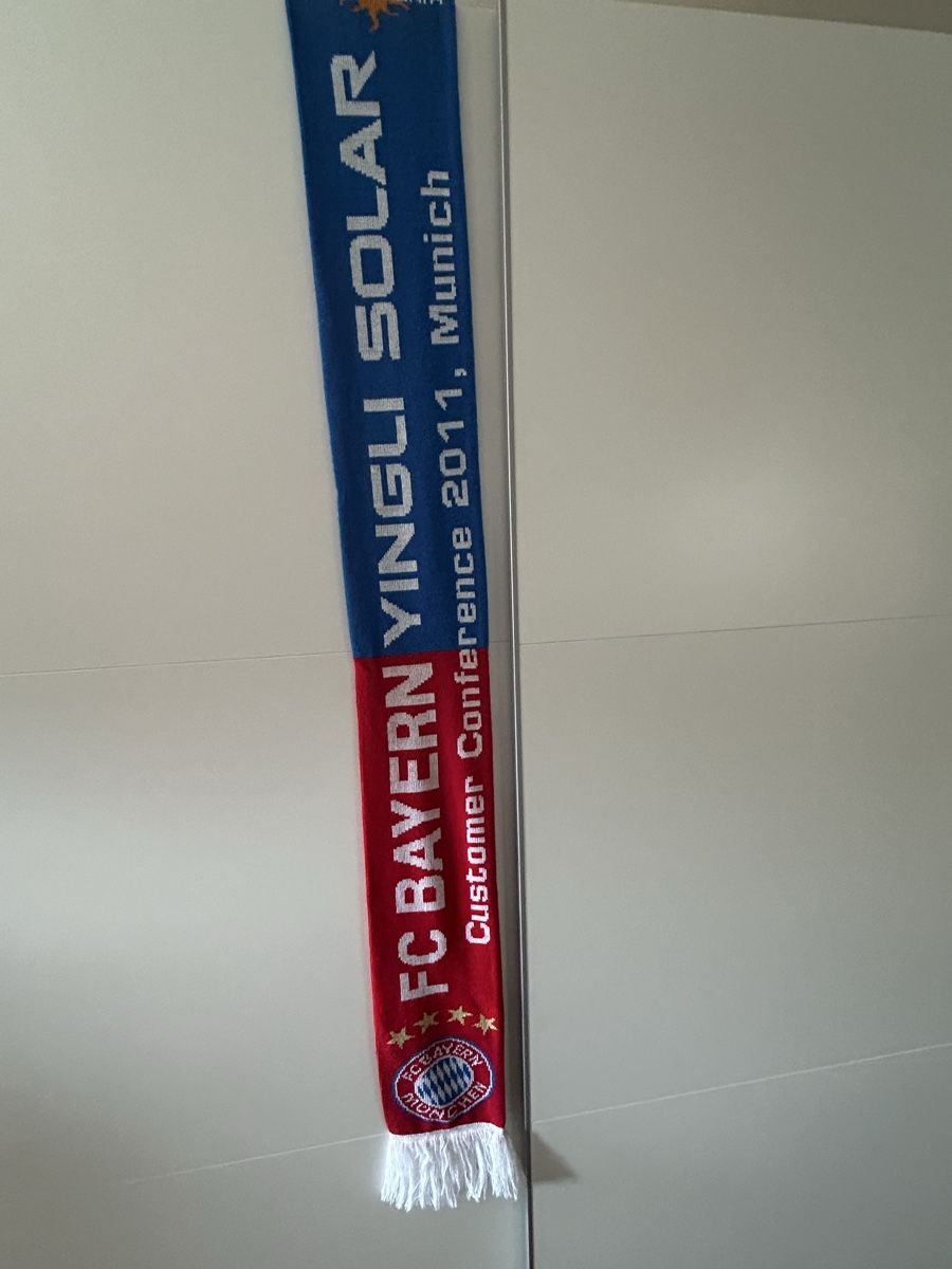 Foulard & Sciarpe: FC Bayern München Schal Yingli Solar, 2011 – Nuovo (secondo la descrizione) da Aarau venduto da R-O-G-E-R