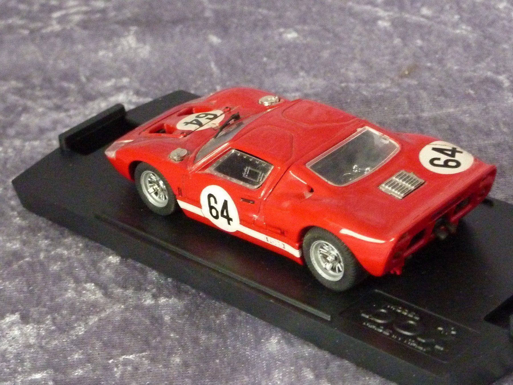Ford Modellini d'auto: Ford GT 40 #64  1:43 – Nuovo e nell'imballaggio originale da Dürrenäsch venduto da modellautos4you 2