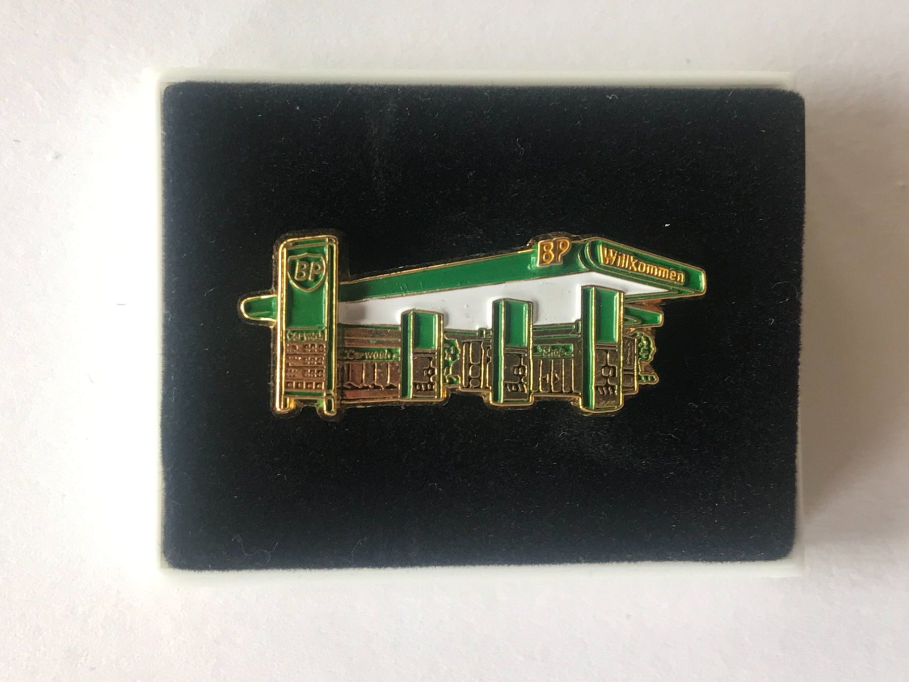 Placchette & Badge: Pin Raststätte BP – Usato da Altendorf venduto da herkules74 1