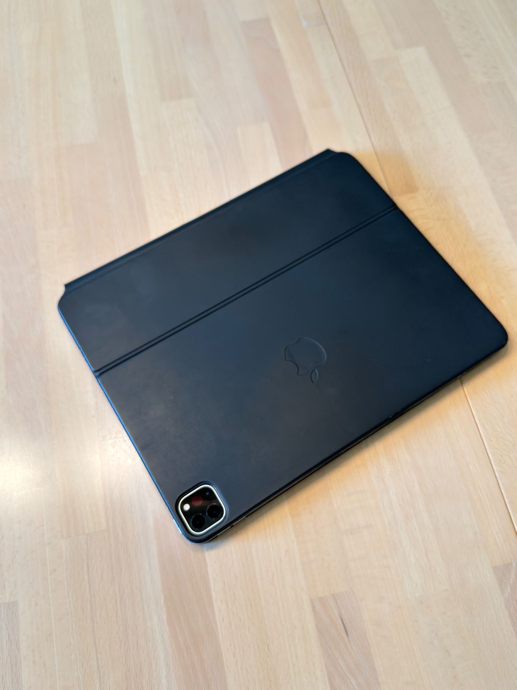 Apple Tablet PC: iPad Pro 12.9" 4. Gen. 2020 + Magic Keyboard | 128 GB | – Usato da Lenzburg venduto da Pfuusbaer 2
