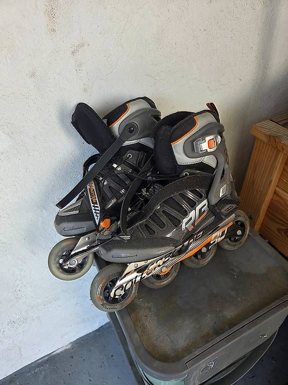 Pattini in linea & Pattini a rotelle: Rollerblades Grösse 42, fast wie neu – Usato da Lenzburg venduto da sfeh 2