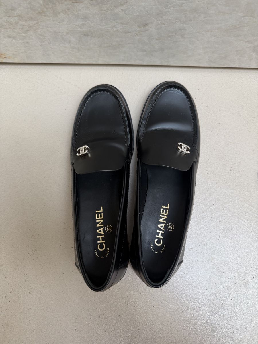 Chanel Chaussures femmes: Chanel Loafers 40 – D'occasion à Uetikon am See par mga_lqy6 6