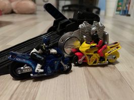 Motos avec lanceur