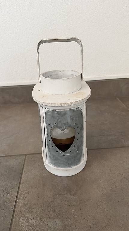 Lanterne: Vendo lanterna rustica con cuore – Usato da Sessa venduto da Thisisemma 2