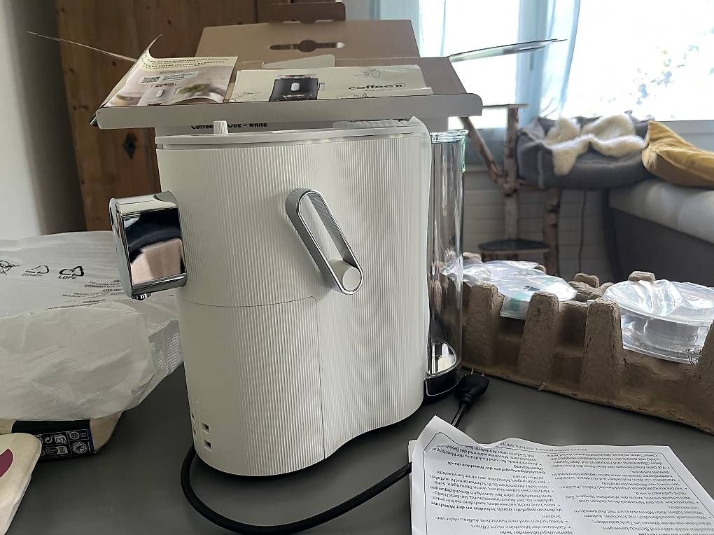 Coffee B Macchine per caffè & Macchine per espresso: Kaffeemaschine "Coffee B Globe" – Nuovo e nell'imballaggio originale da Frutigen venduto da ADI_66 2