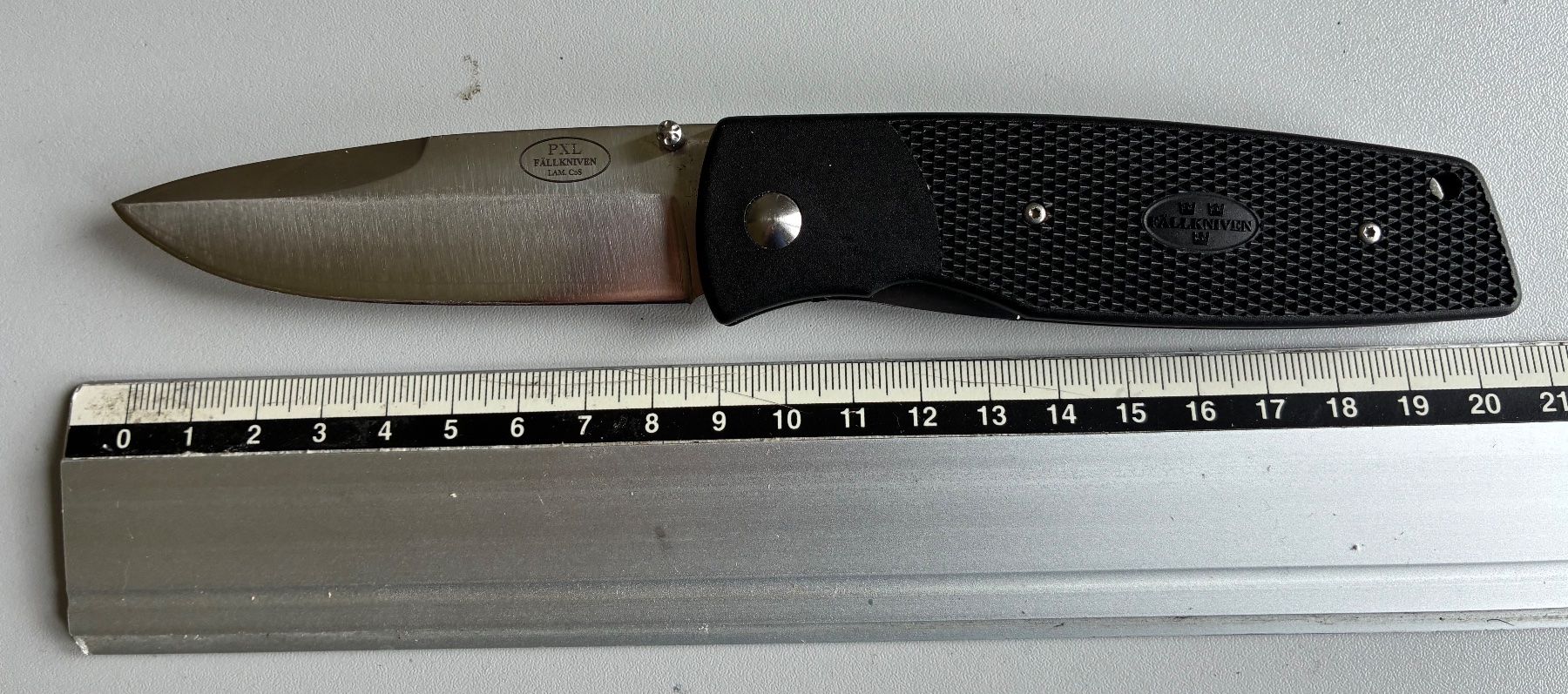 Fällkniven Accessori: Klappmesser Fallkniven – Usato da Illnau venduto da smpk