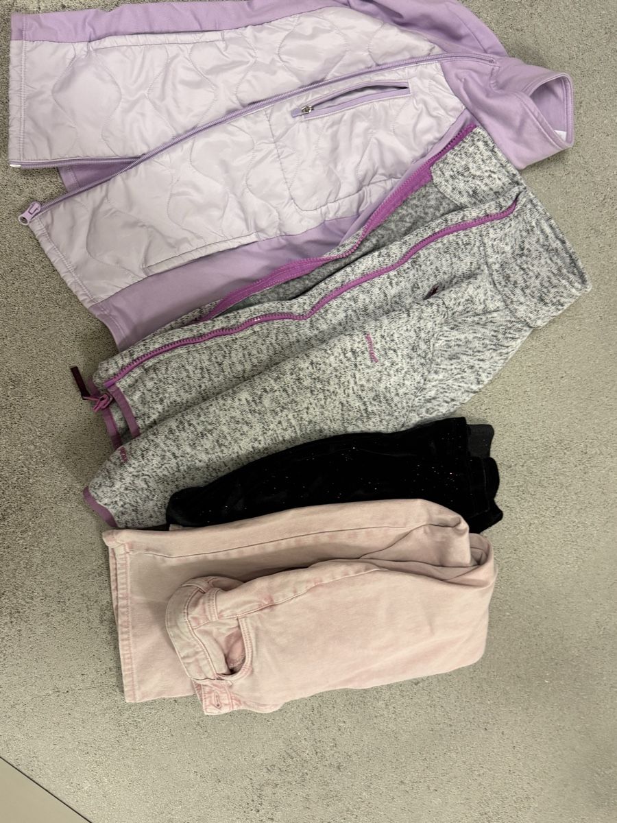 Garderobe: Kleider Schuhbox – Gebraucht aus Rupperswil von ConradD 1