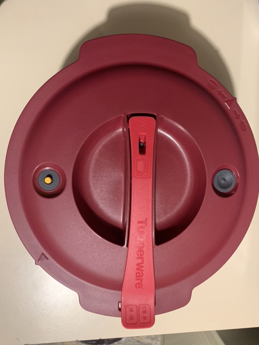 Tupperware Küchengeräte: Tupperware Mikrowellen Schnellkochtopf – Neu und originalverpackt aus Bonaduz von Schnueff0