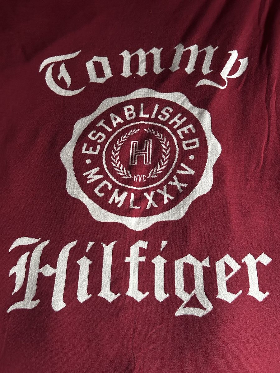Coperte: Blanket by Tommy Hilfiger – Nuovo (secondo la descrizione) da Biel/Bienne venduto da zit_v5yc 1