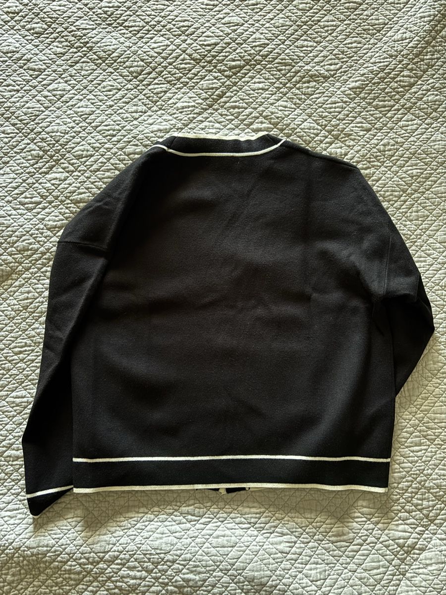 Mango Gilets: Cardigan Mango noir & blanc – D'occasion à Lausanne par shabnam.t 2