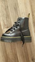 Dr. Martens Molly, plateforme, cuir noir, lacets neufs