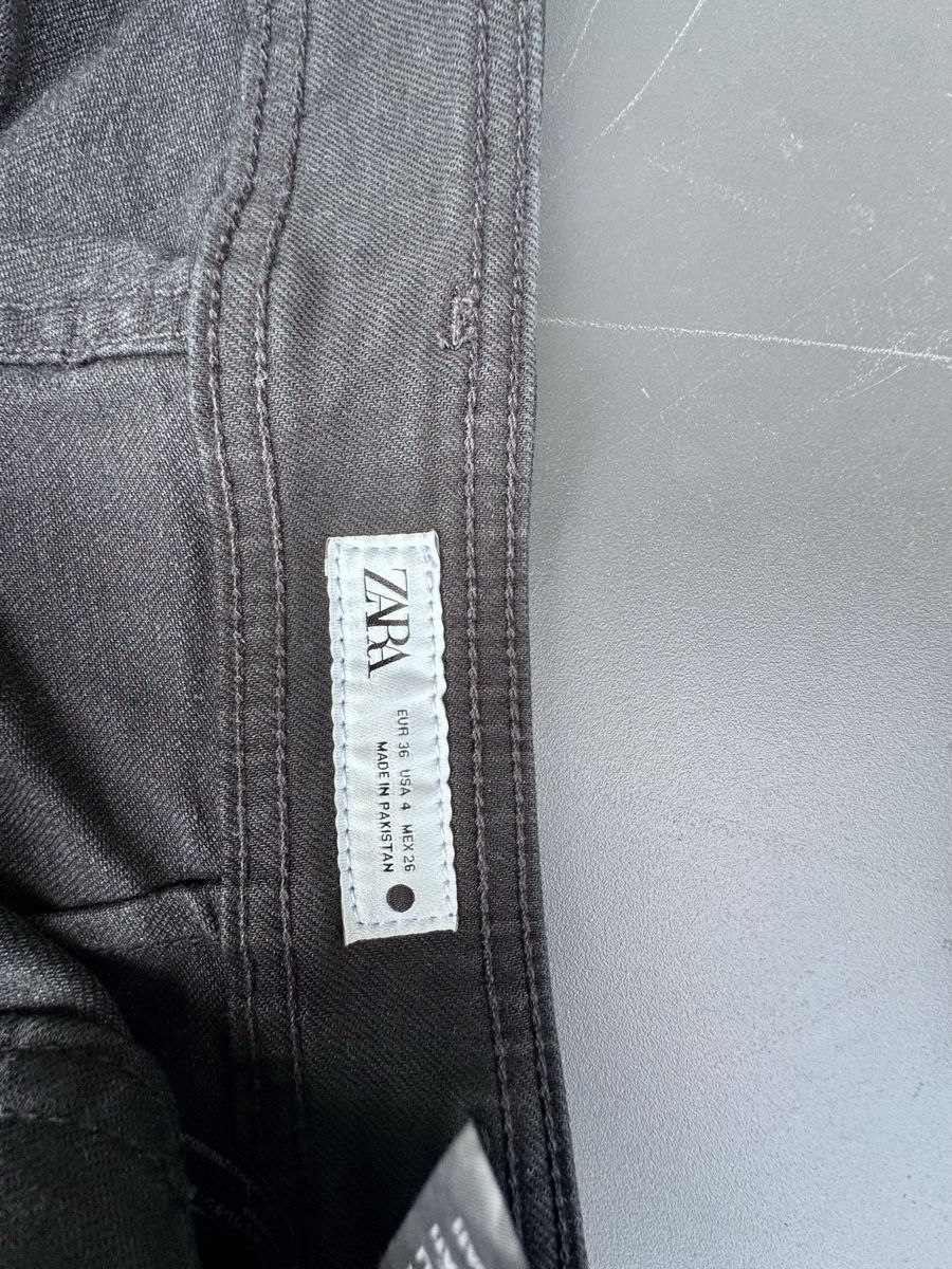 Zara Jeans: Hosen von Zara – Nuovo (secondo la descrizione) da Rudolfstetten venduto da krach 2