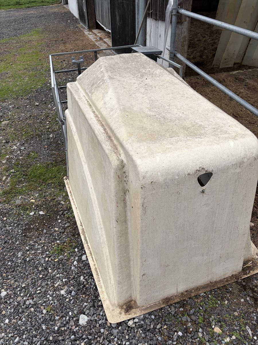 Gabbie, trasporto & Sicurezza: Kalber Iglu/ Box – Difettoso da Steckborn venduto da Fendtfavorit 2