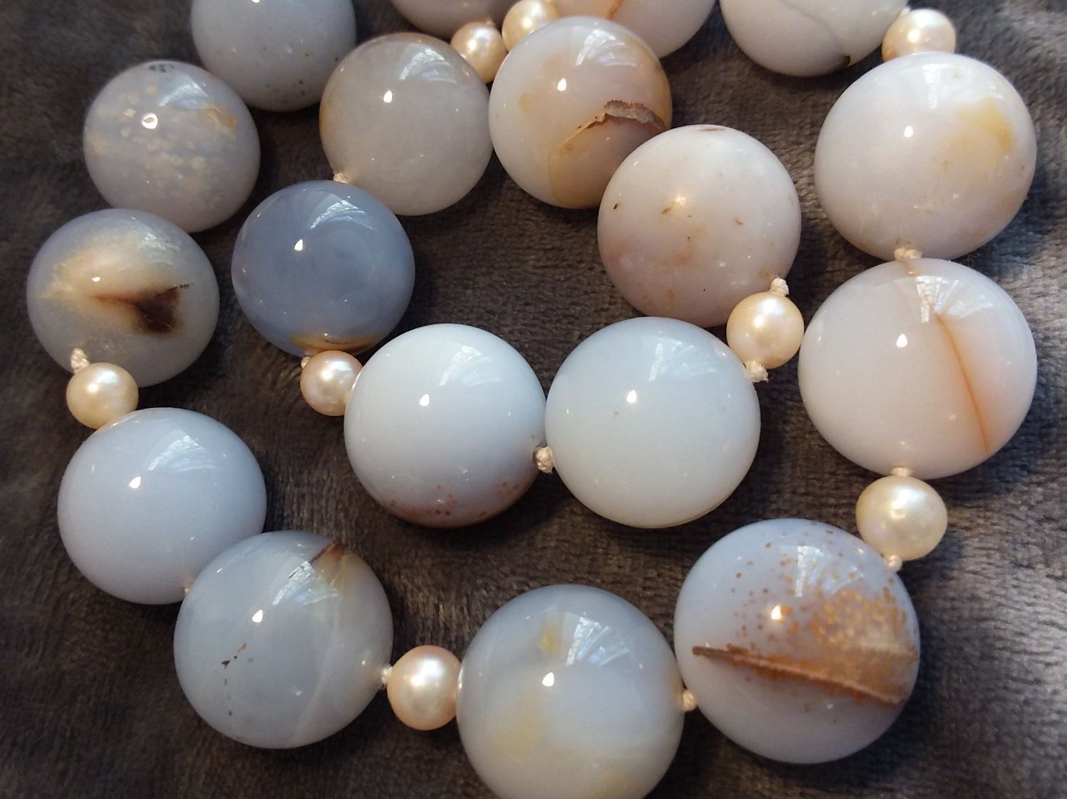 Catenine: Top Achat Halskette/Collier mit echten Perlen – Usato da Zürich venduto da sanwit 1