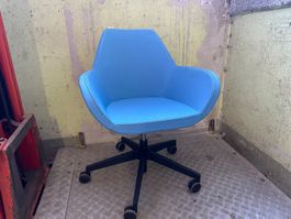 Besucherstuhl bzw. Bürostuhl PROFIm FAN 10 E in blau, Stoff