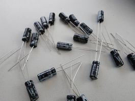 Elektrolyt Kondensator 10uF 50V 5Stk