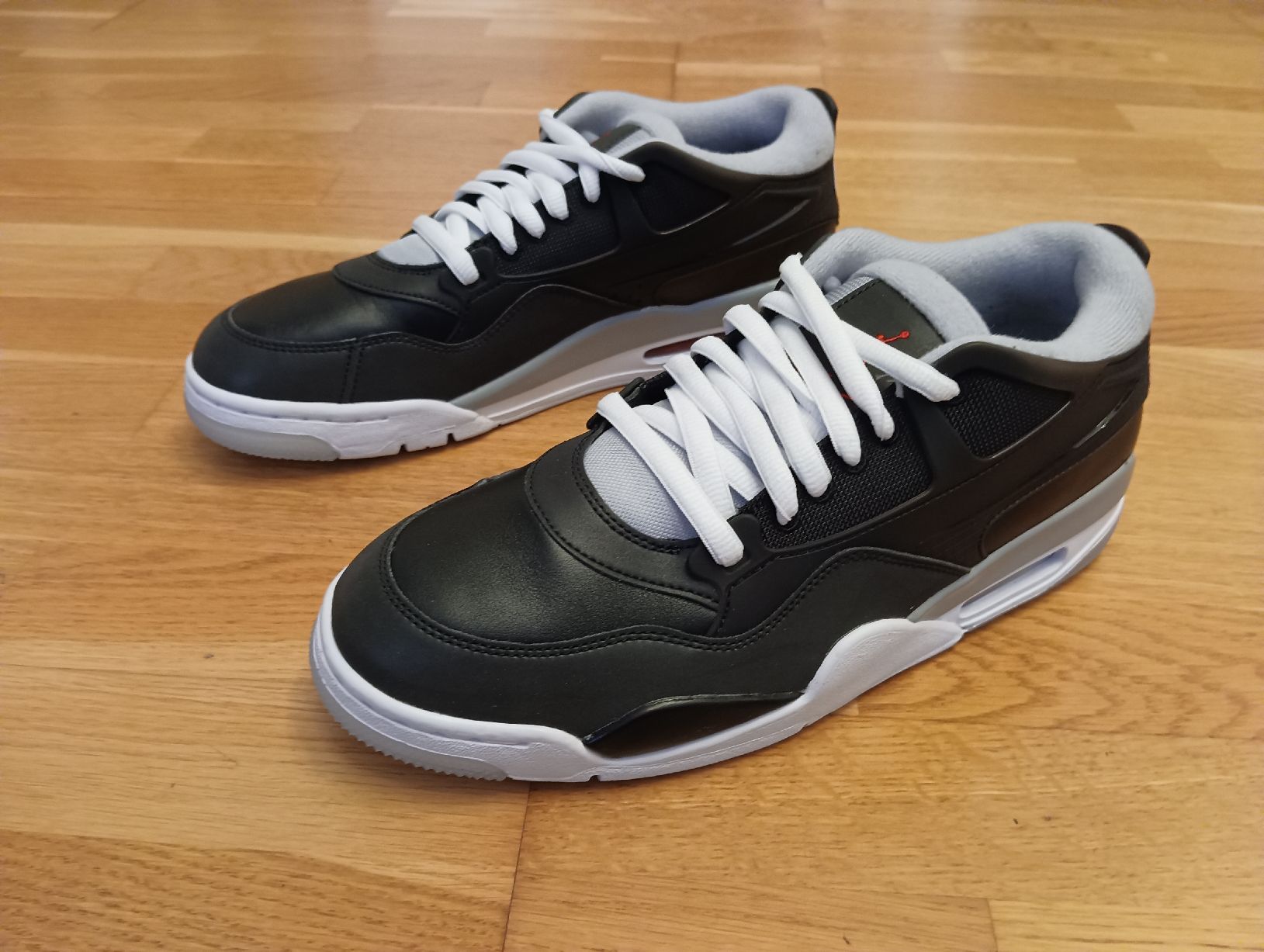 Jordan Herrenschuhe: Neue AIR JORDAN 4 RM PRM Gr. 44.5 – Neu und originalverpackt aus Densbüren von H-76 4