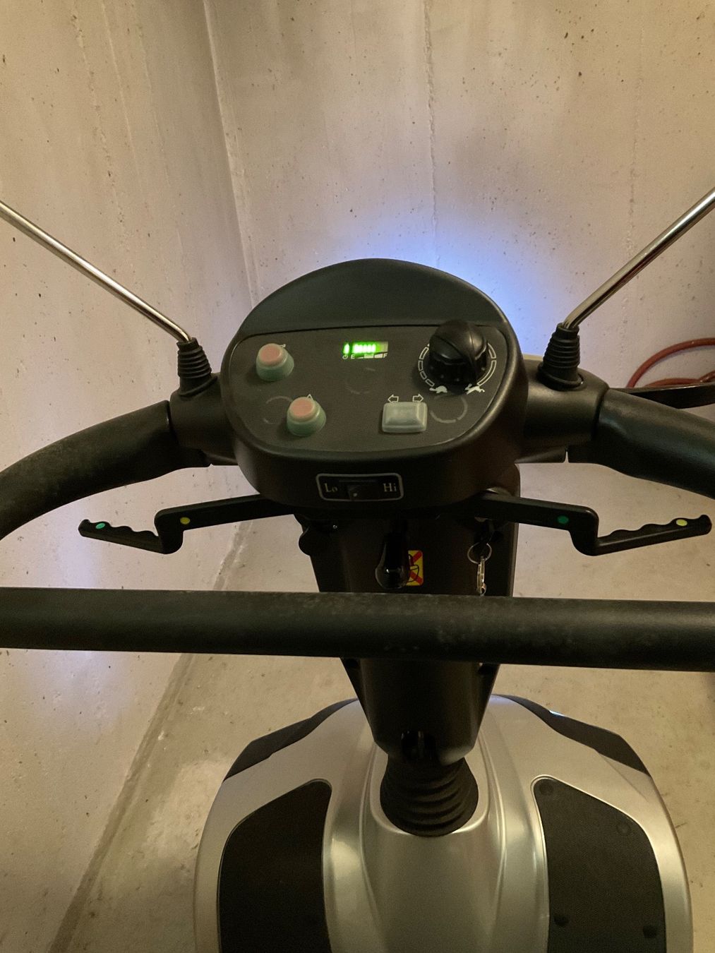 Elektromobile: Elektromobile Mobile Comfort – Gebraucht aus Tuggen von This12 4