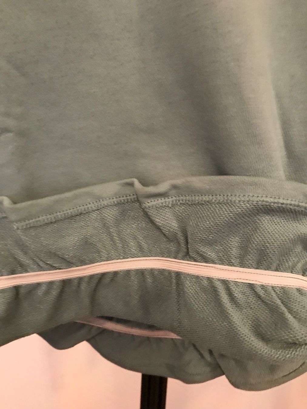 Pullover & Sweatshirts: Mädchen-Pullover – Neu (gemäss Beschreibung) aus Zürich von luc_2t2q 4