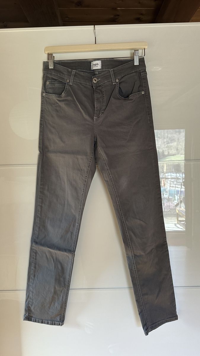 Angels Pantaloni: Hose von Angels – Usato da Grellingen venduto da isa_6yr8