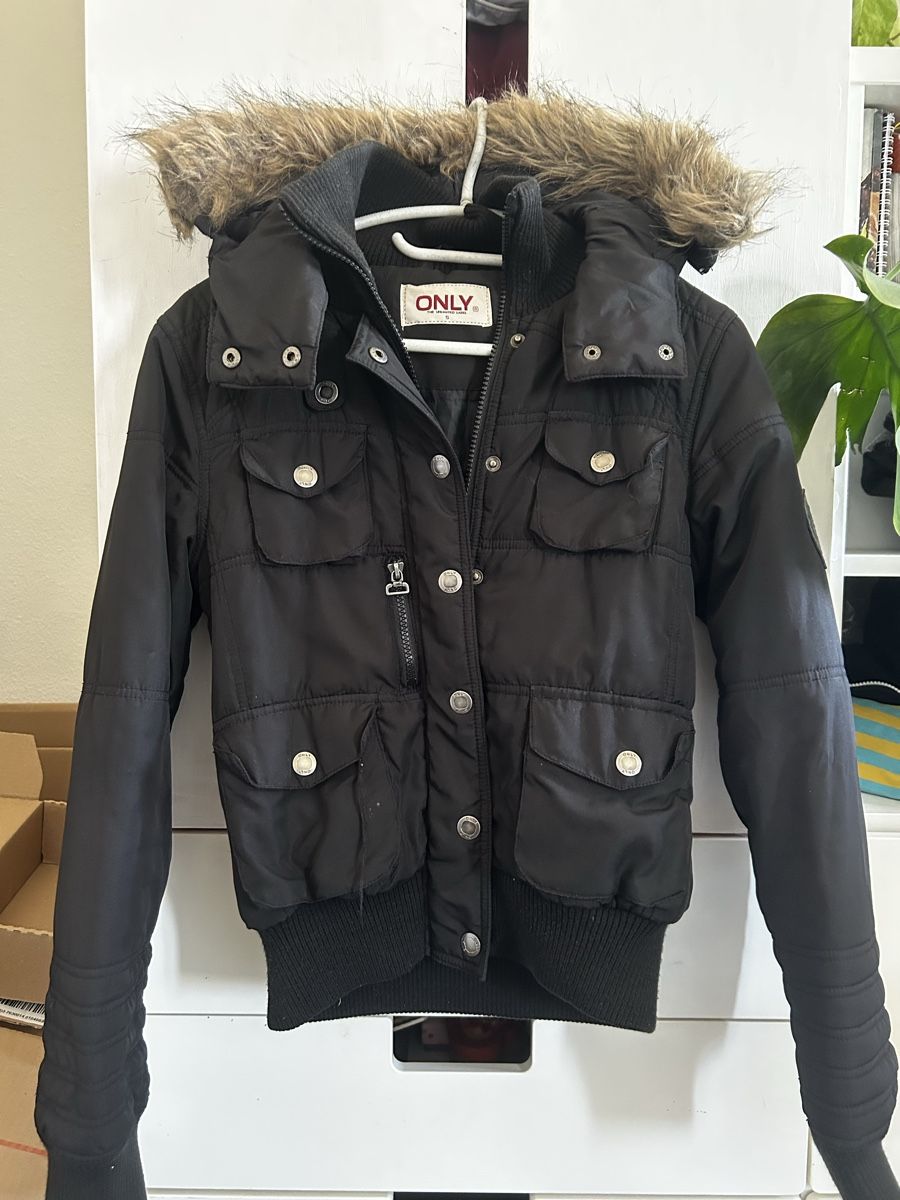 Only Giacche: Y2k Jacke Only – Usato da Uster venduto da alin13e