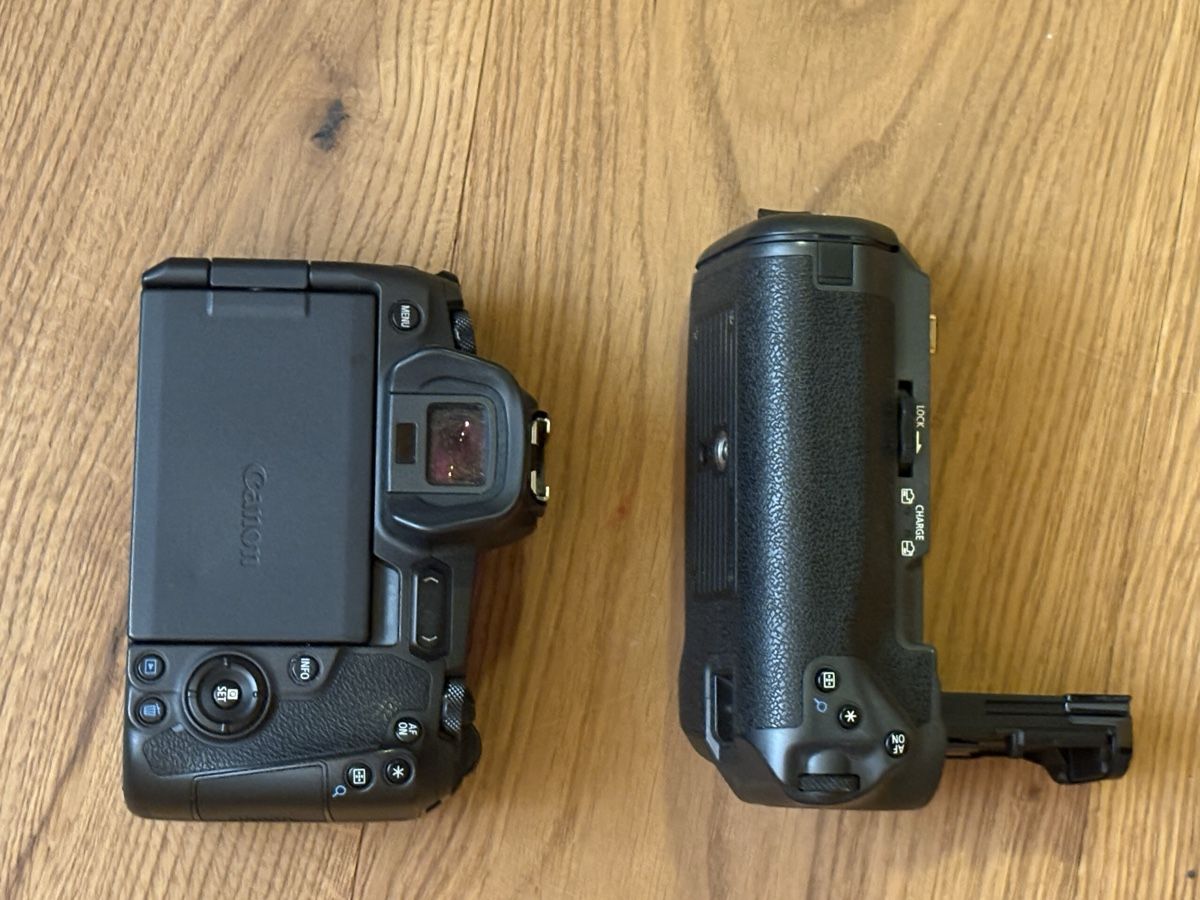 Canon Fotocamera: Canon EOS R inkl Batteriegriff – Usato da Arosa venduto da Mirkoles 2